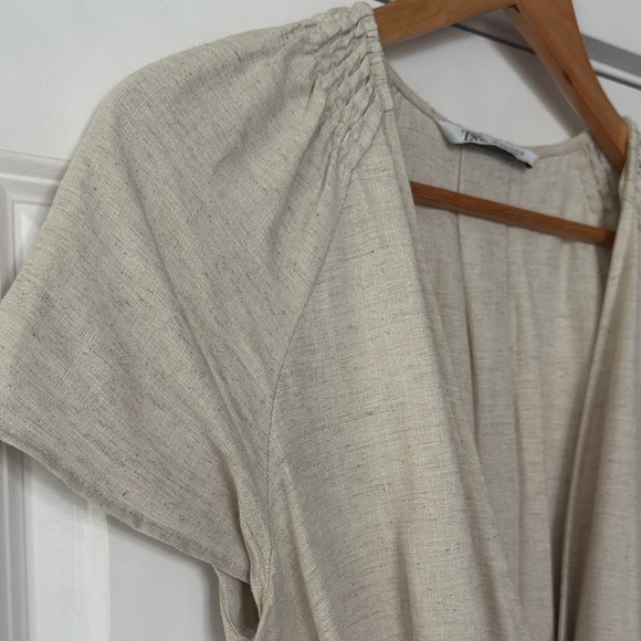 Zara Cream Jumpsuit with Belt and pockets - Picture 5 of 8